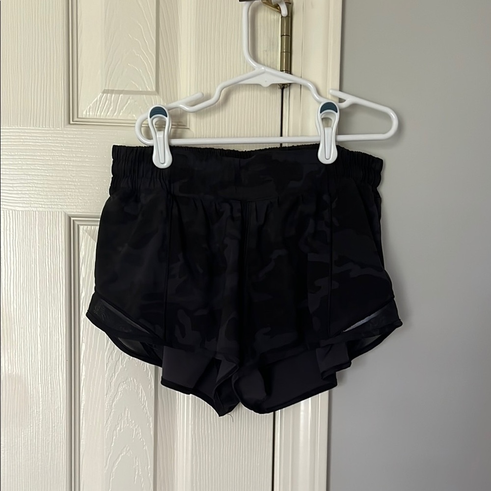 Lululemon Black Camo Women's Shorts Size 4